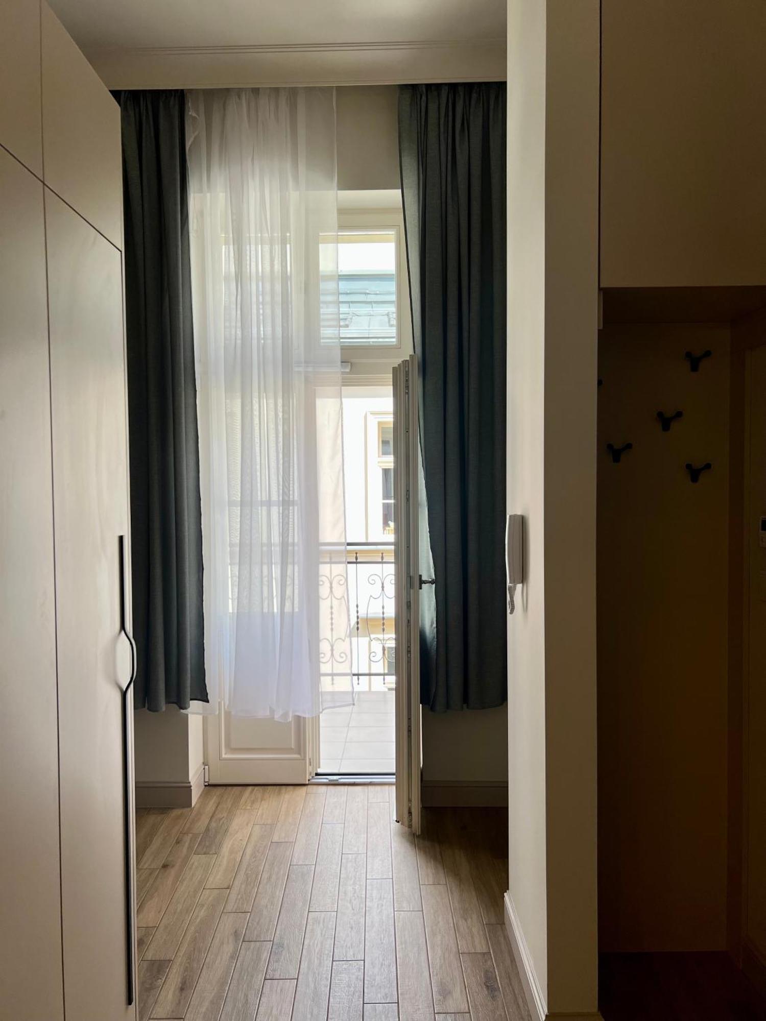 Sebastiana Street Luxury Apartment คราคูฟ ภายนอก รูปภาพ
