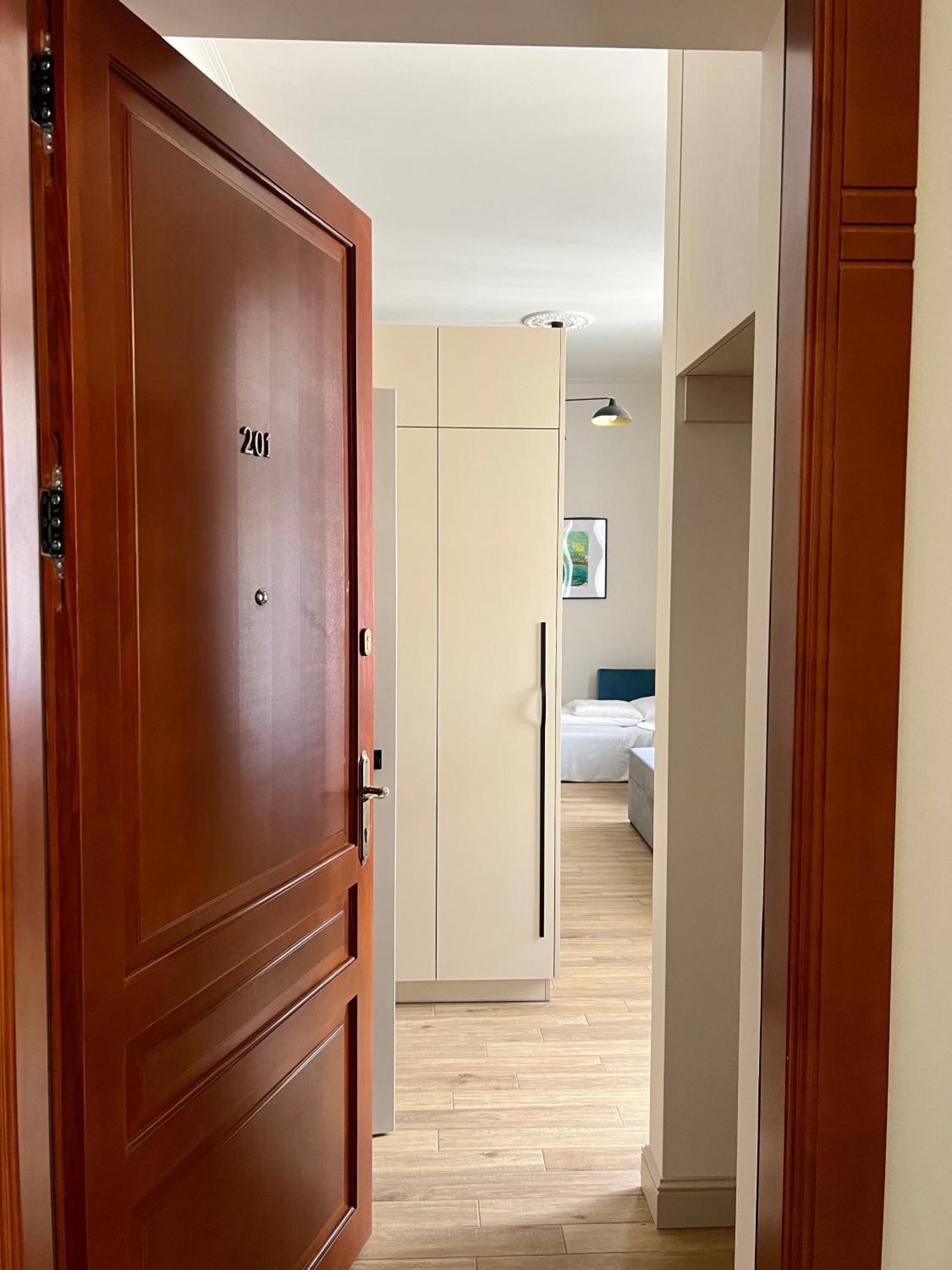 Sebastiana Street Luxury Apartment คราคูฟ ภายนอก รูปภาพ