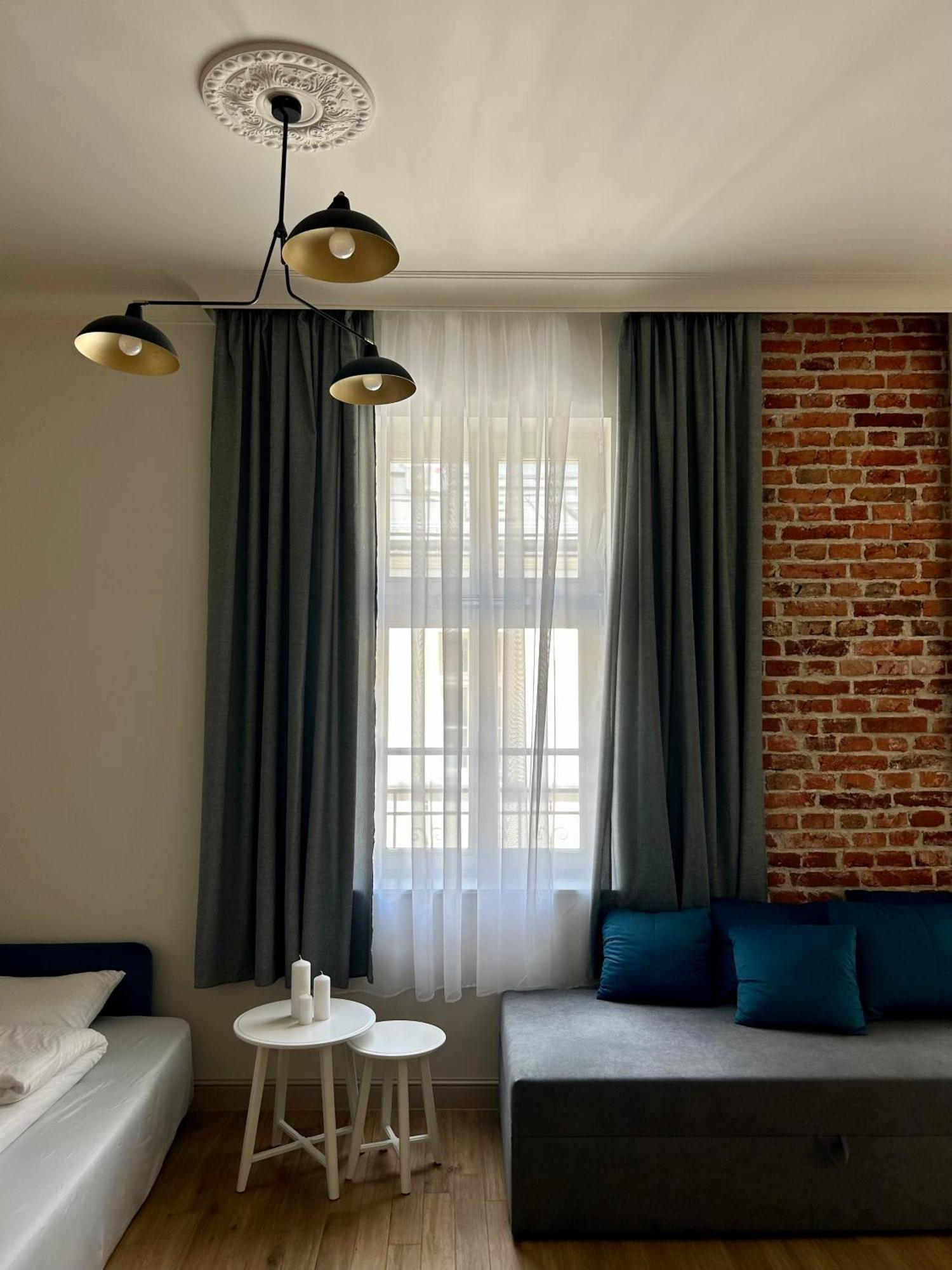 Sebastiana Street Luxury Apartment คราคูฟ ภายนอก รูปภาพ