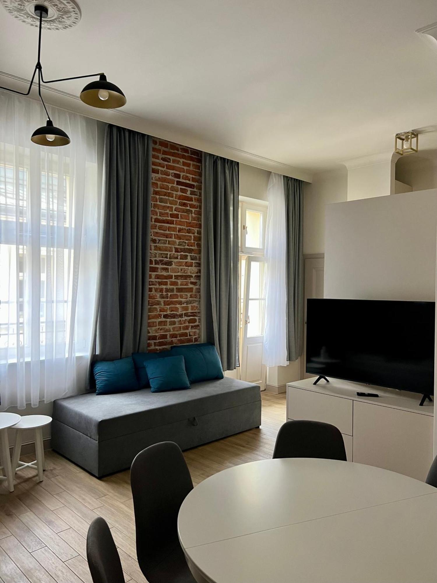 Sebastiana Street Luxury Apartment คราคูฟ ภายนอก รูปภาพ